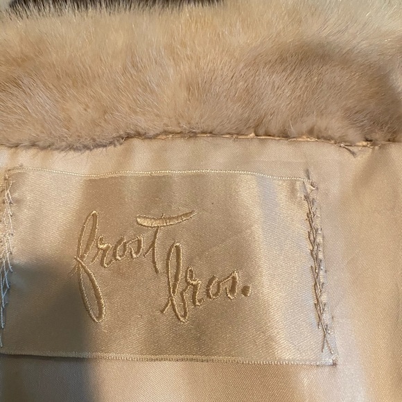 Frost Brothers Mink Coat - Picture 3 of 10